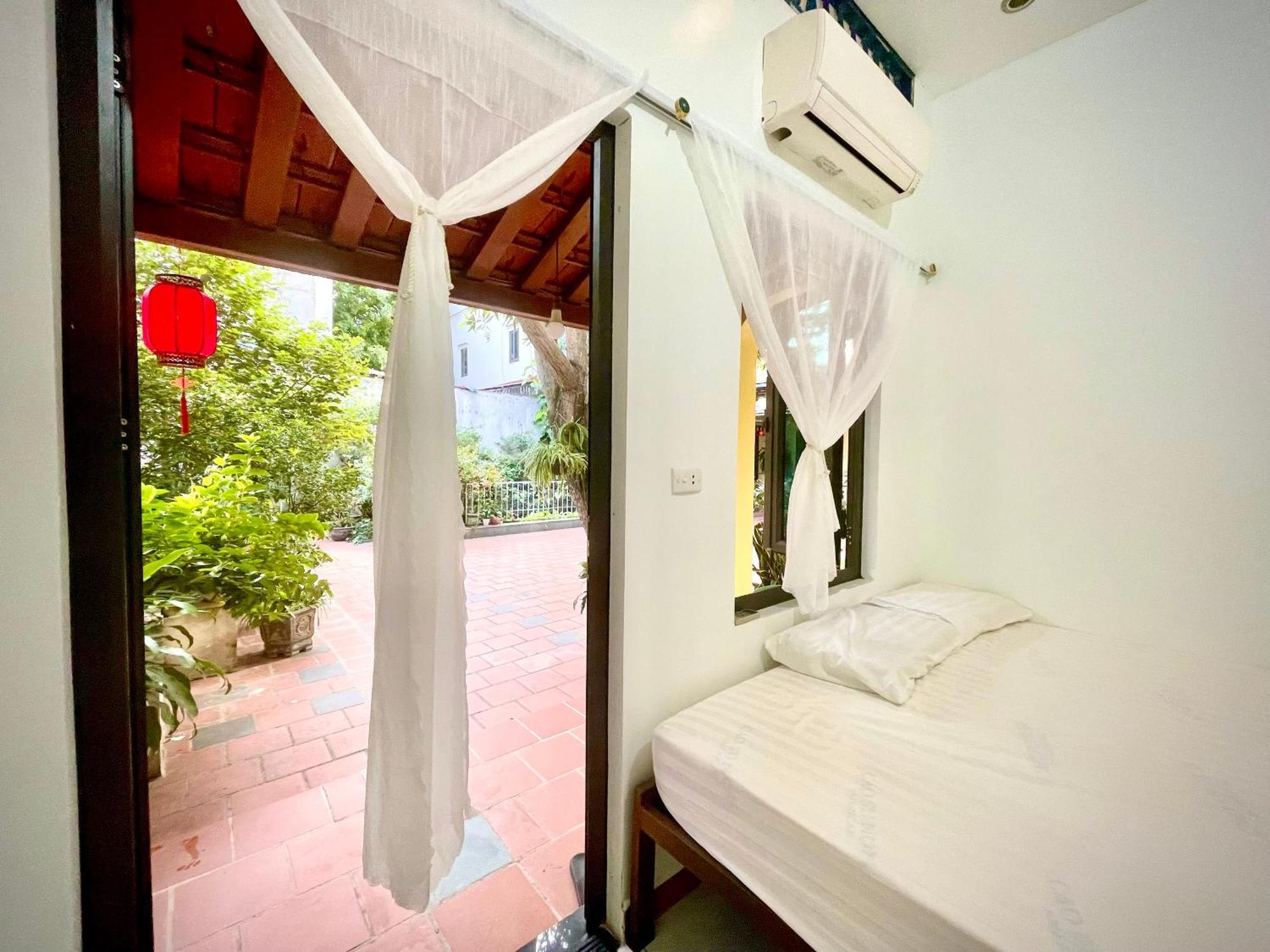 Lee Homestay Hanoi Esterno foto