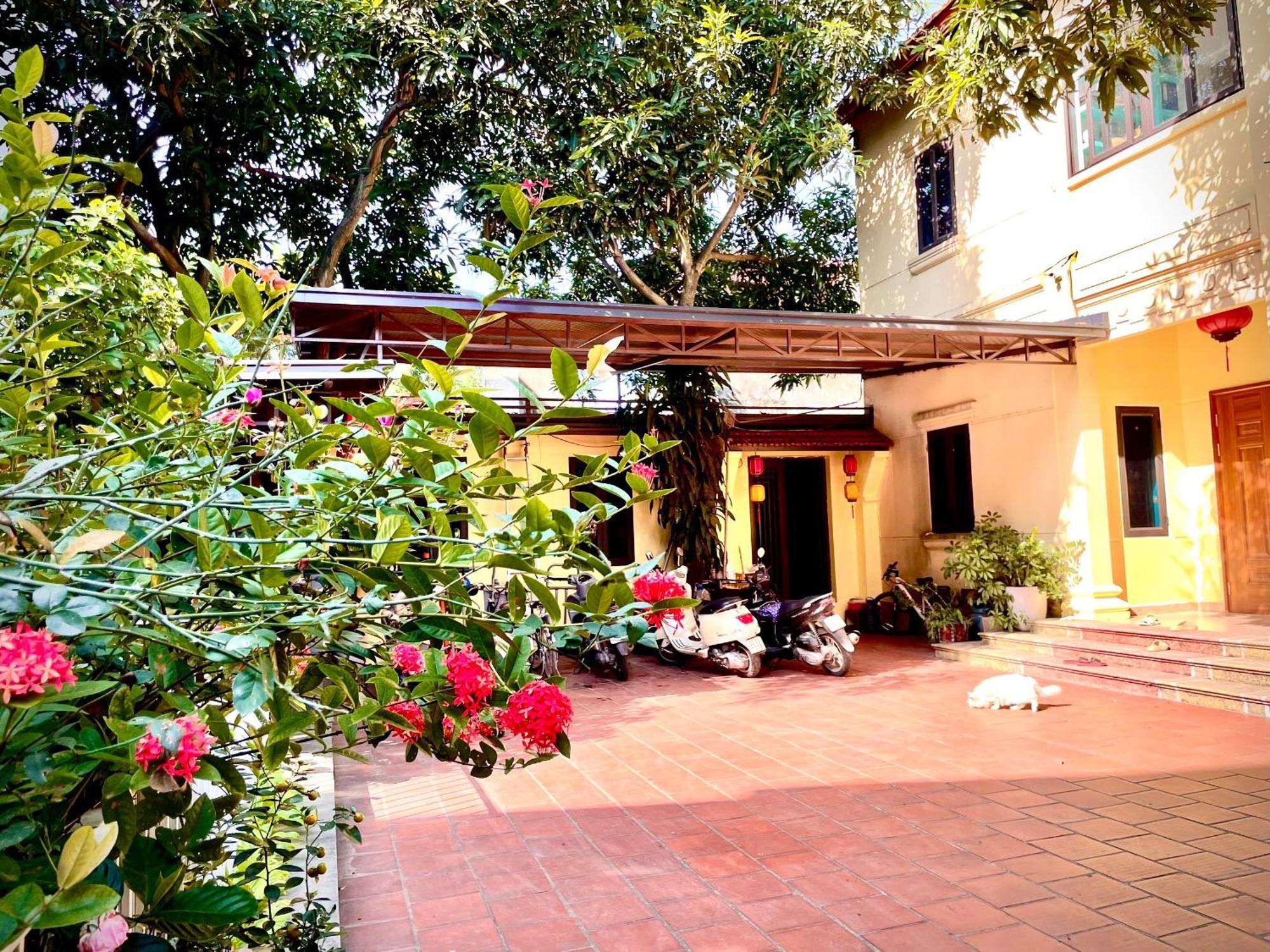 Lee Homestay Hanoi Esterno foto